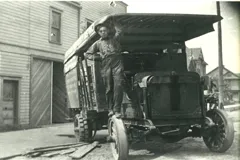 truck with Henry Hansen