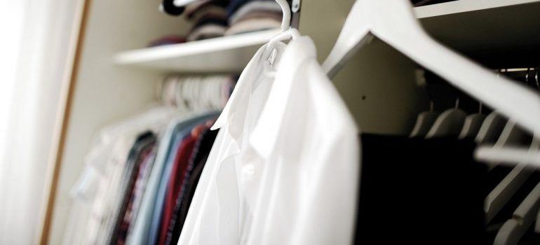 Clothes to transport in one of the best types of boxes to use when moving.