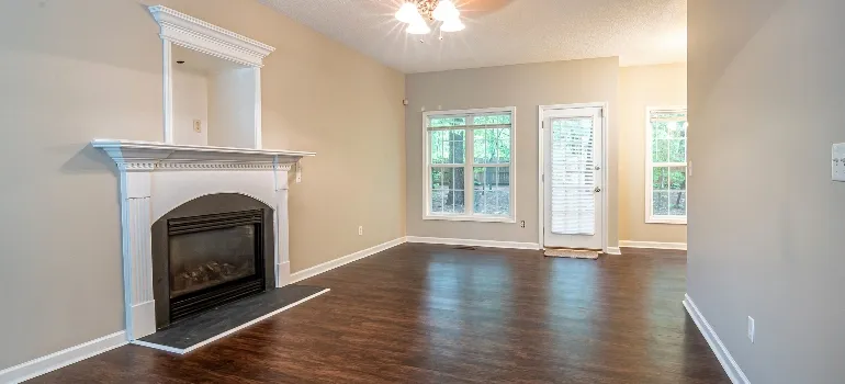 an empty living room