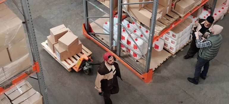 shared storage units 