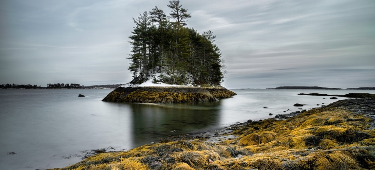 picture of a small island