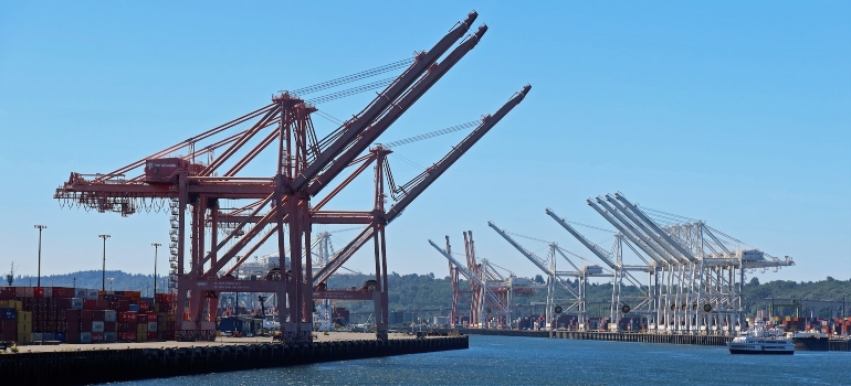 Port of Seattle with cranes needed when shipping large or valuable items